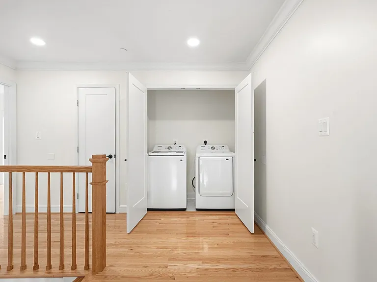5116 Shore Dr — Photo 63