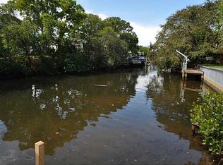 448 Klosterman Rd W, Palm Harbor, FL 34683