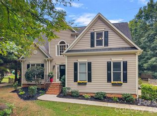 12507 Angel Oak Dr, Huntersville, NC 28078