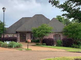 404 N Haven Ct, Brandon, MS 39047