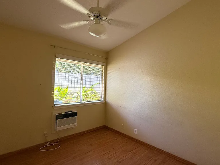 94-1056 Kukula St — Photo 17