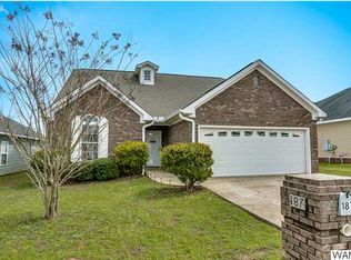 187 Azalea Ln, Moundville, AL
