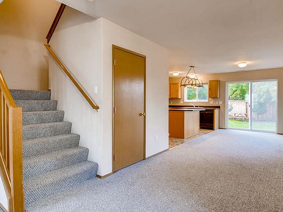 3rd image of 9430 187th Street Ct E