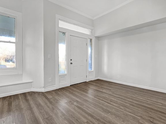 5th image of 1742 17th St N