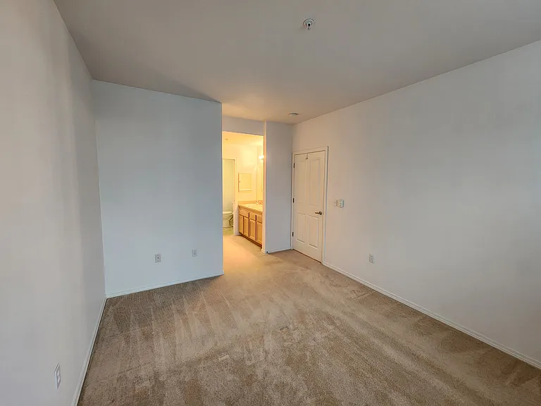 6401 Hazel Ln SE #B-12 — Photo 16