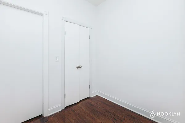 Rented by Nooklyn NYC LLC | media 12