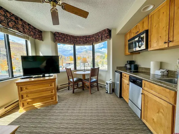 6 Emmons Road #280, Mt. Crested Butte, CO 81225