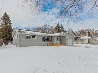 2021 7th St S, Moorhead, MN 56560