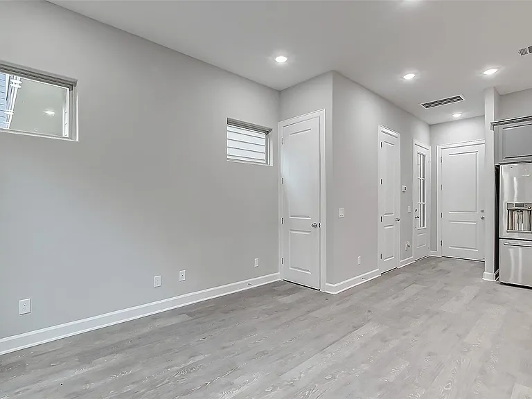 5105 Pine Reach Dr — Photo 7