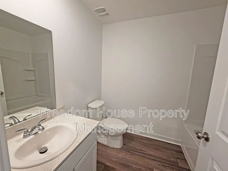 660 E Huyana Wind Dr — Photo 13