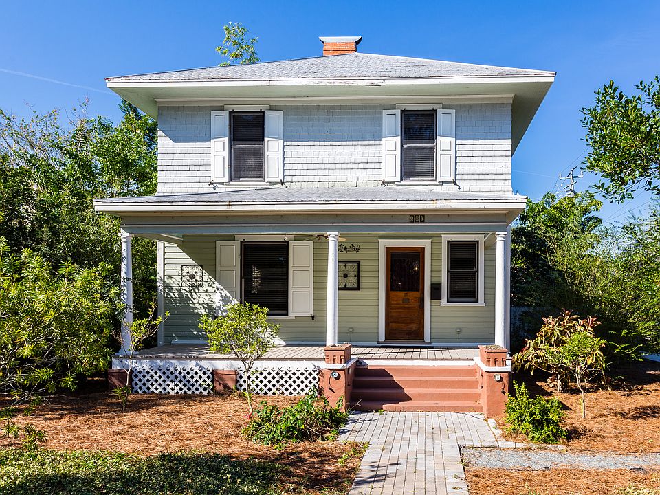 1st image of 600 S Elm Ave
