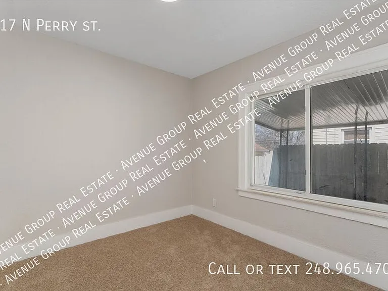 917 N Perry St — Photo 19