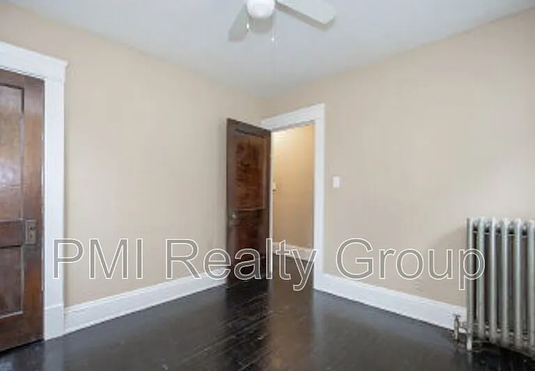 888 Evangeline Rd — Photo 18