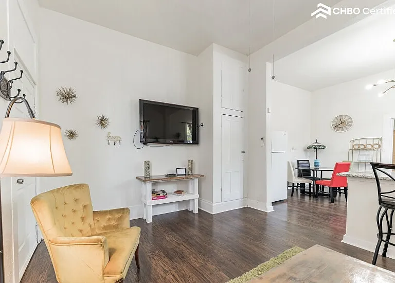 118 Glorietta — Photo 5