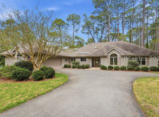 7 Fox Hunt Dr, Hilton Head Island, SC 29926