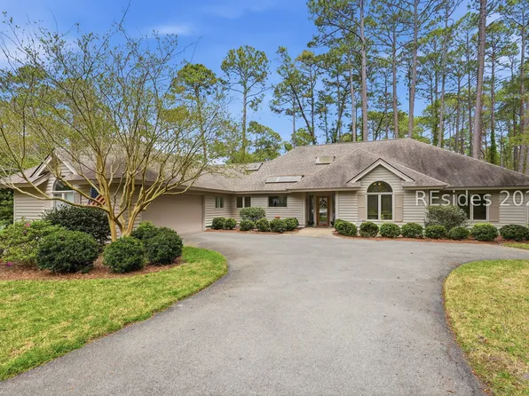 7 Fox Hunt Dr, Hilton Head Island, SC 29926