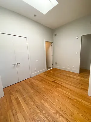 Rented by City Vista Inc | media 60