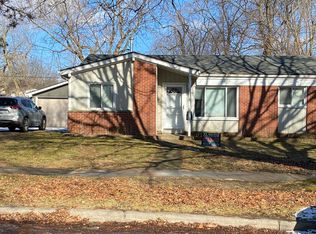 2727 Beacon Hill St, Ann Arbor, MI 48104