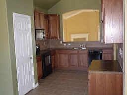 2nd image of 2217 Clairborne Dr