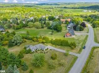 46 Forest Hill Dr, Hamilton, ON K9A0W4