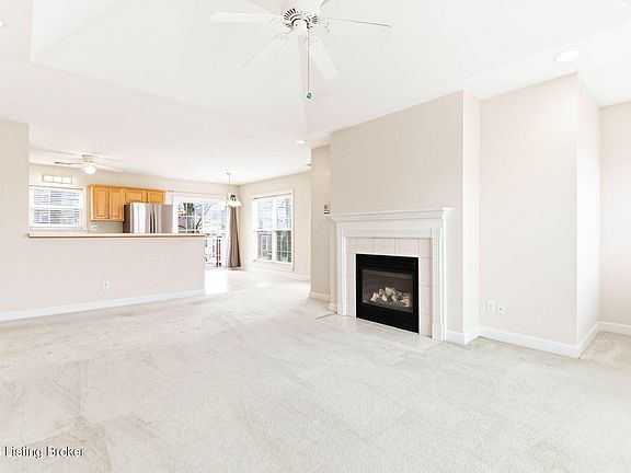 3rd image of 6015 Wooded Creek Dr Unit 202