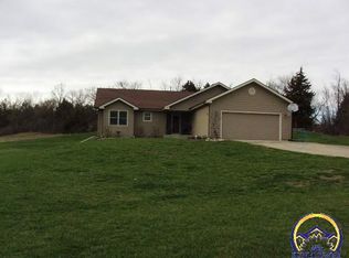 14009 Prost Rd, Carbondale, KS 66414