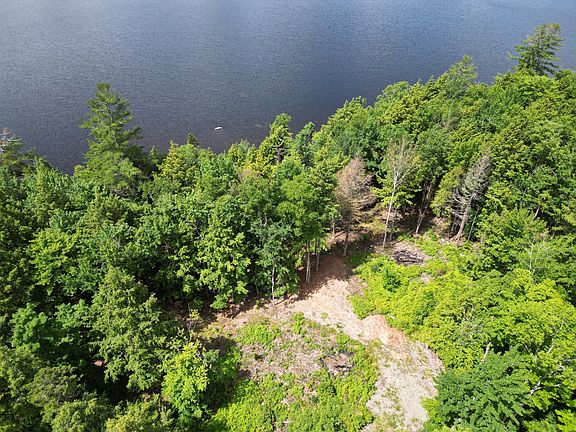 2nd image of 180 Twin Springs Lane