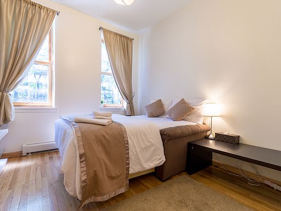 4th image of 348 E 51st St #3XX