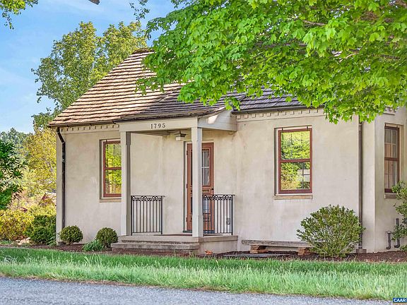 5th image of 1795 Bundoran Dr