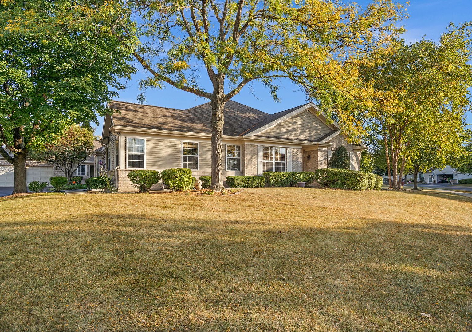 20965 W Snowberry Ln