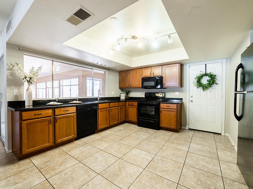 1st image of 5003 W Mercer Ln