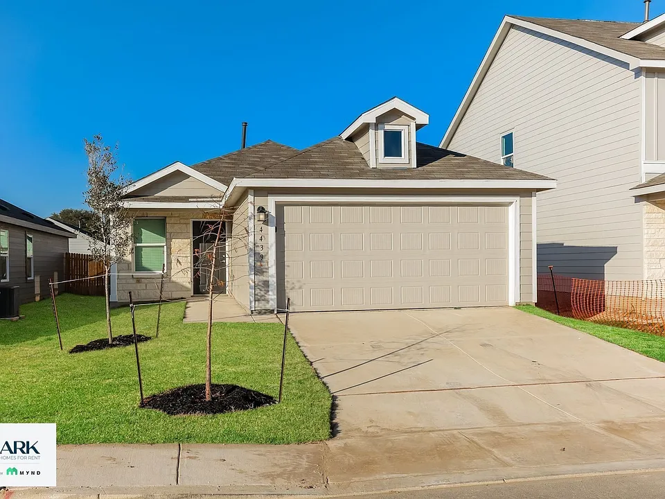 4446 Emma Way