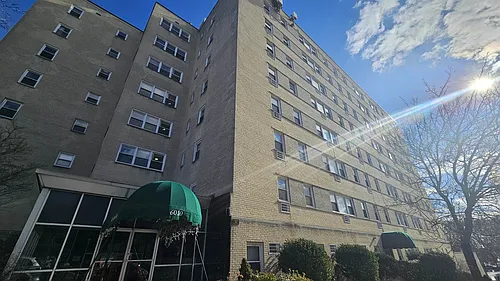 6010 Boulevard E #16 Photo 1