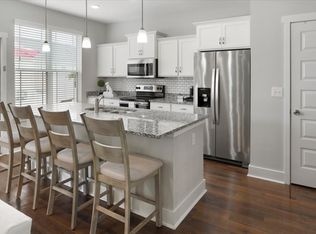6053 Hillside Ln, Spring Hill, TN 37174