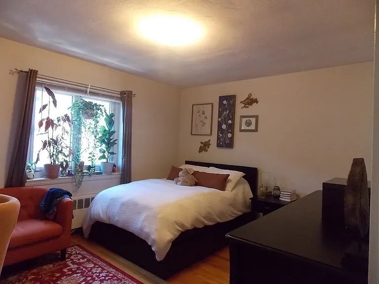 28 Saint Paul St #6 — Photo 8