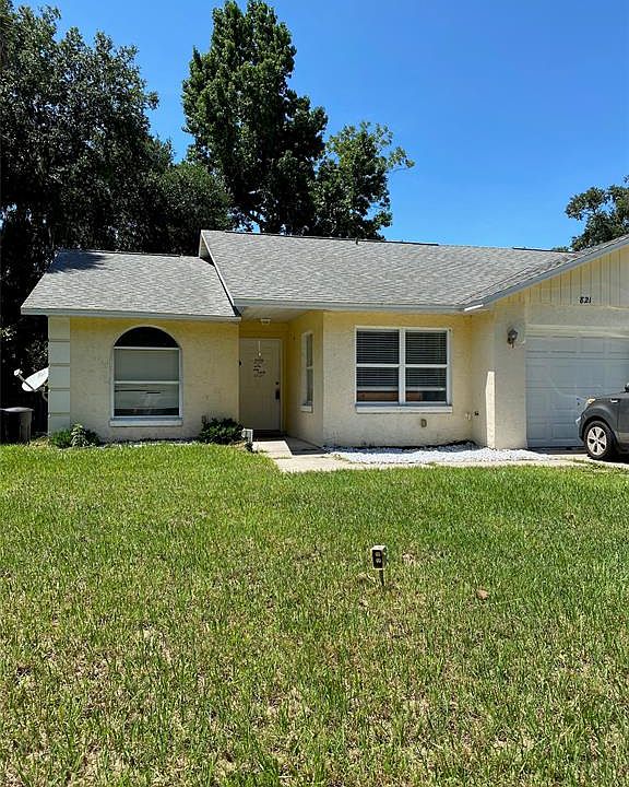 1st image of 821 Kokomo Cir