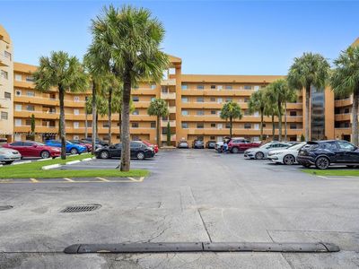 15969 NW 64th Ave APT 307, Miami Lakes, FL, 33014