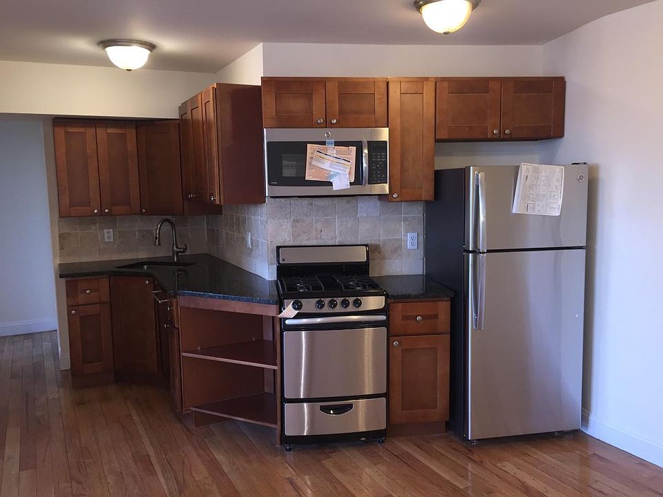1st image of 2510 Ocean Ave #2