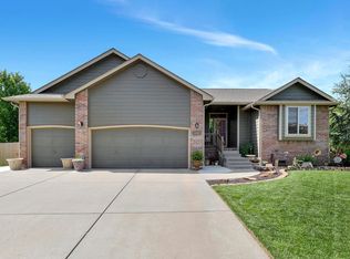 3342 N Wild Rose Ct, Wichita, KS 67205