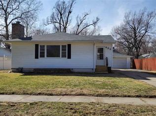 423 NE Twiss Ave, Topeka, KS 66616