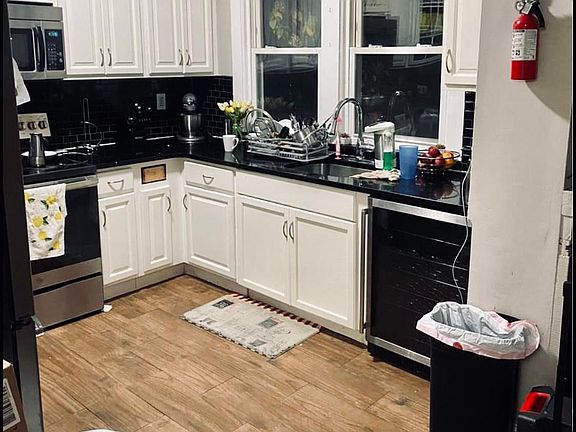 2nd image of 26 Pease St #1