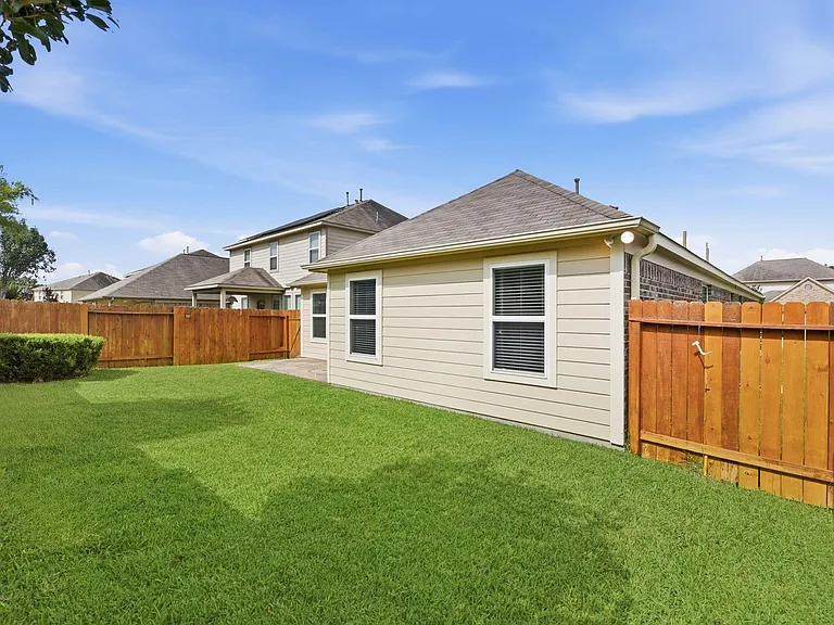 15002 Miller Meadows Ln — Photo 34