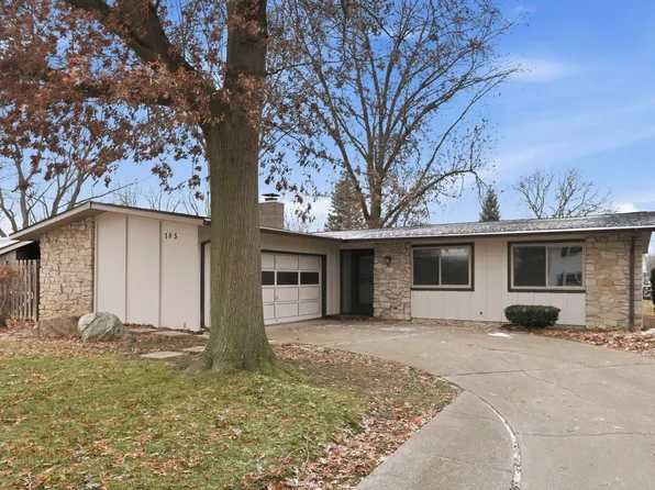 705 Caribe Blvd, Fort Wayne, IN 46815