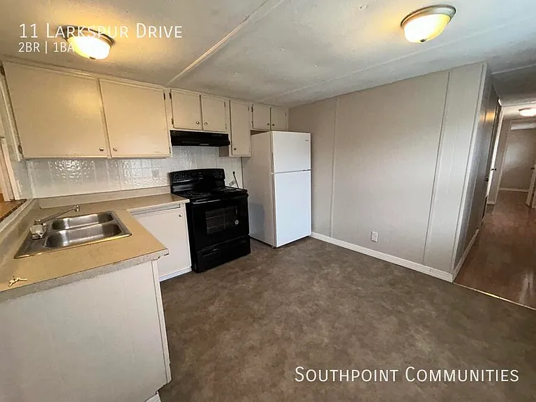 11 Larkspur Dr — Photo 3