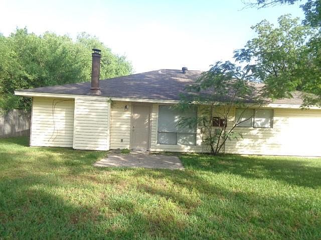 1st image of 19806 Rustlewood Dr