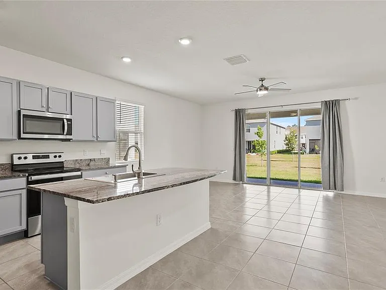 33055 Tulip Petal Ln — Photo 12