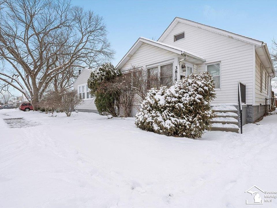 1st image of 3814 17th St