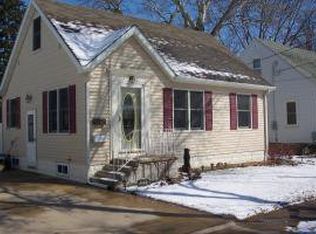 1211 3rd St NE, Rochester, MN 55906