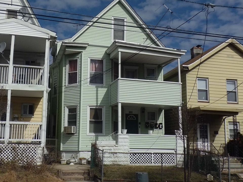 1st image of 717-719 14th Ave
