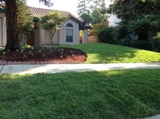 3919 W Douglas Ave, Visalia, CA 93291